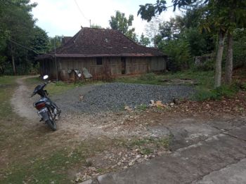 Tanah dekat kampus UNY Gunungkidul 